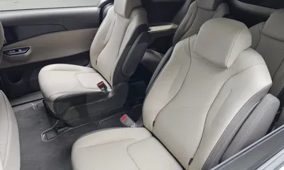 Kia Canival 2021, 43329 км, за 18045.16 USD - фото 34