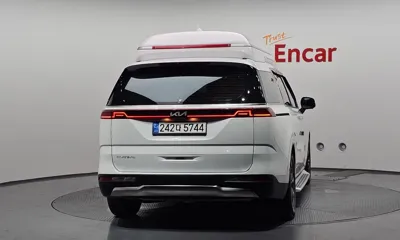 Kia Canival 2023, 130228 км, за 21467.62 USD