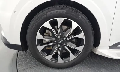 Kia Canival 2023, 130228 км, за 21467.62 USD