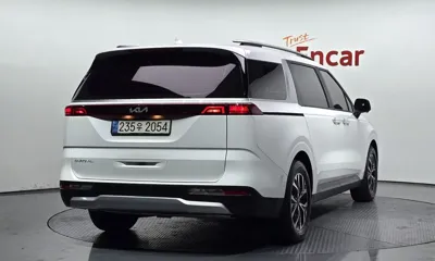 Kia Canival 2023, 32649 км, за 18410.58 USD
