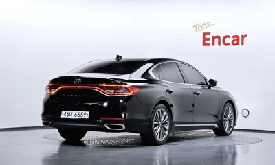 Hyundai Grandeur 2018, 106860 км, за 9419.49 USD