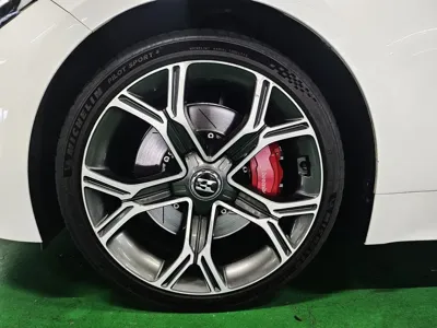 Kia Stinger 2019, 166460 км, за 10496.26 USD