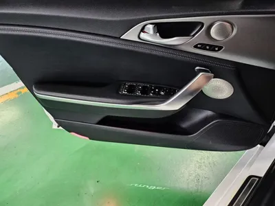 Kia Stinger 2019, 166460 км, за 10496.26 USD - фото 14