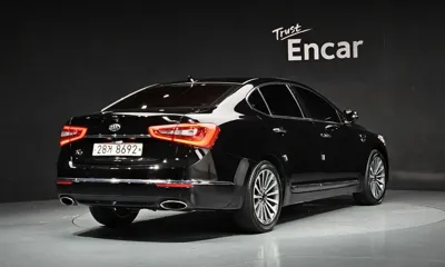 Kia K7 2016, 136451 км, за 4488.68 USD