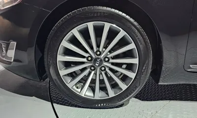 Kia K7 2016, 136451 км, за 4488.68 USD