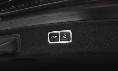 Genesis G90 2022, 134746 км, за 33016.95 USD - фото 20