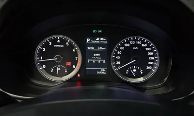 Hyundai Grandeur 2019, 76730 км, за 11027.96 USD - фото 8