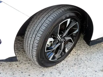Hyundai Sonata 2024, 23143 км, за 19692.79 USD