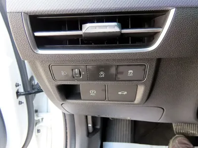 Hyundai Sonata 2024, 23143 км, за 19692.79 USD - фото 13