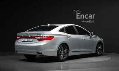 Hyundai Grandeur 2014, 113878 км, за 2980.13 USD
