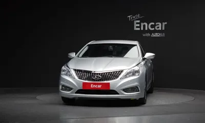 Hyundai Grandeur 2014, 113878 км, за 2980.13 USD
