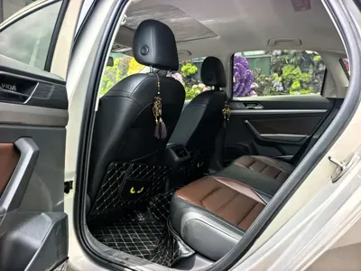 Volkswagen Lavida 2020, 62000 км, за 8357.7 USD - фото 6