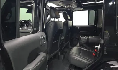 Jeep Wrangler 2021, 30415 км, за 30553.2 USD - фото 11