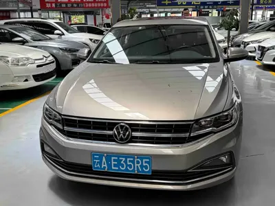 Volkswagen Bora 2021, 45000 км, за 6001.79 USD