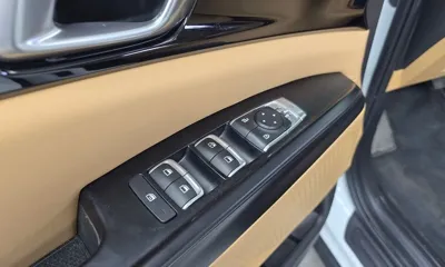Kia Canival 2023, 66392 км, за 16214.1 USD - фото 27