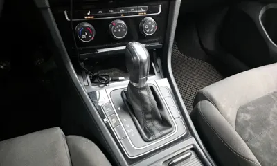 Volkswagen Golf 2013, 194401 км, за 3612.72 USD - фото 9