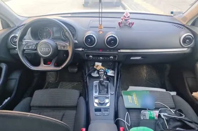 Audi A3 2018, 40199 км, за 10565 USD - фото 9