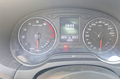 Audi A3 2018, 40199 км, за 10565 USD - фото 12