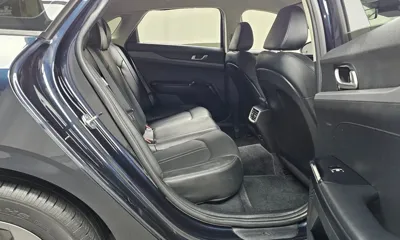 Kia K5 2020, 79131 км, за 9196 USD - фото 12