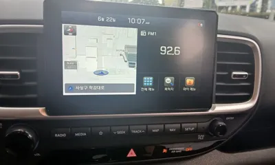 Hyundai Venue 2020, 89377 км, за 8319.22 USD - фото 8
