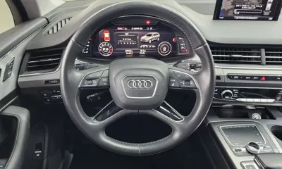 Audi Q7 2019, 89843 км, за 17841.1 USD - фото 13