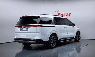Kia Canival 2023, 37950 км, за 21473.4 USD