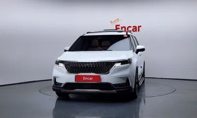 Kia Canival 2023, 37950 км, за 21473.4 USD