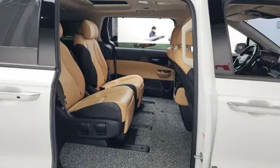 Kia Canival 2023, 37950 км, за 21473.4 USD - фото 12
