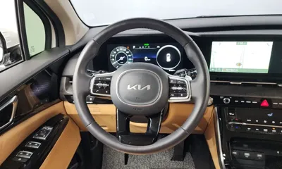 Kia Canival 2023, 37950 км, за 21473.4 USD - фото 13