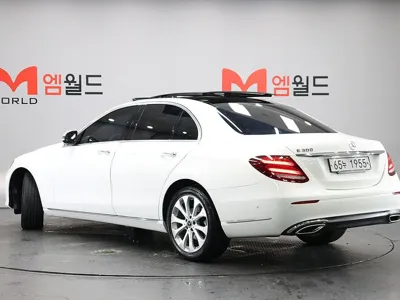 Mercedes-Benz E-Class 2019, 64134 км, за 19827.07 USD