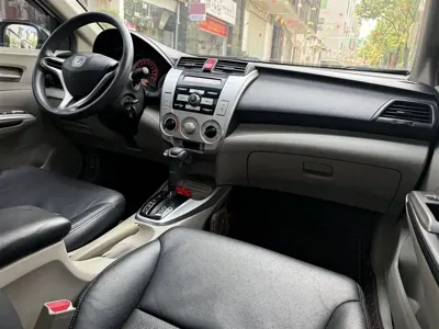 Honda City Classic 2010, 81000 км, за 2626.55 USD - фото 8