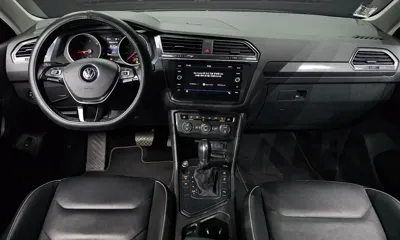 Volkswagen Tiguan 2018, 93399 км, за 11815.68 USD - фото 7