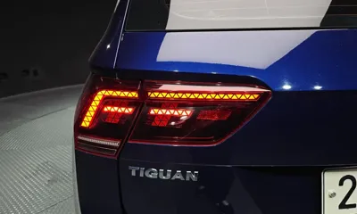 Volkswagen Tiguan 2018, 93399 км, за 11815.68 USD - фото 23