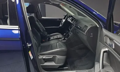 Volkswagen Tiguan 2018, 93399 км, за 11815.68 USD - фото 26