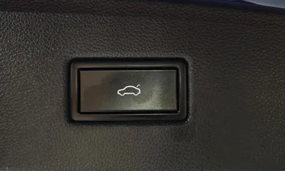Volkswagen Tiguan 2018, 93399 км, за 11815.68 USD - фото 36