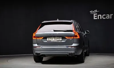 Volvo XC60 2018, 79192 км, за 18830.52 USD