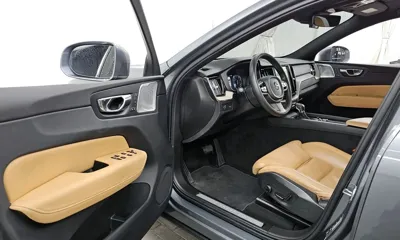 Volvo XC60 2018, 79192 км, за 18830.52 USD - фото 10