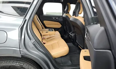 Volvo XC60 2018, 79192 км, за 18830.52 USD - фото 12