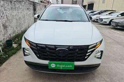 Hyundai Tucson 2023, 31100 км, за 15326 USD