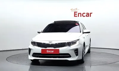 Kia K5 2016, 132560 км, за 5710.91 USD