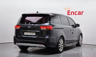 Kia Canival 2018, 85533 км, за 9933.77 USD