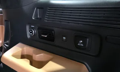 Hyundai Santafe 2024, 65313 км, за 19218.25 USD - фото 30