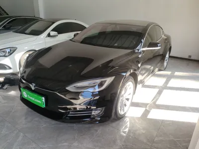 Tesla Model S · 2017 год