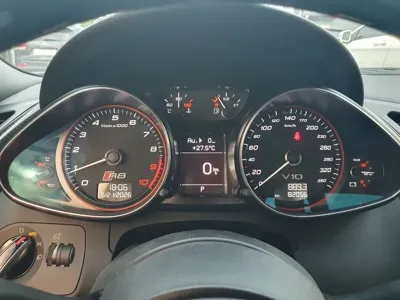Audi R8 2013, 82058 км, за 37778.52 USD - фото 6