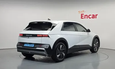 Hyundai Ioniq5 2025, 7410 км, за 23376.95 USD