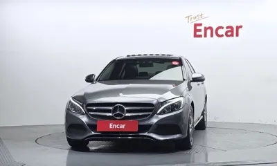 Mercedes-Benz C-Class 2017, 35072 км, за 12247.56 USD