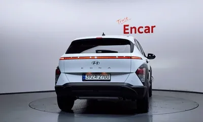 Hyundai Kona 2023, 51205 км, за 14769.59 USD