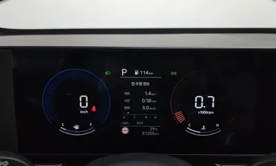 Hyundai Kona 2023, 51205 км, за 14651.29 USD - фото 8