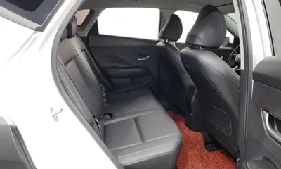 Hyundai Kona 2023, 51205 км, за 14651.29 USD - фото 11