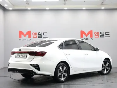 Kia K3 2019, 45706 км, за 9051.24 USD